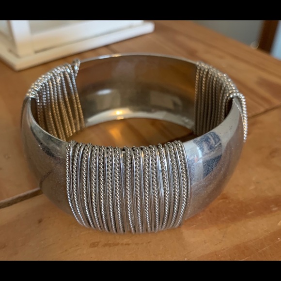 ⭐️5/$25⭐️ Silver bracelet - Picture 1 of 1